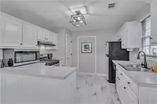 3185 Haverhill Rowe, Lawrenceville, GA 30044 - Photo 4