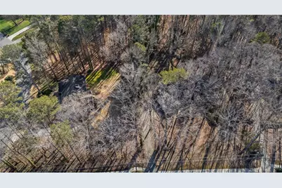 4055 Spalding Drive, Atlanta, GA 30350 - Photo 8