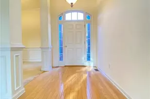 4050 Magnolia Leaf Ln, Suwanee, GA 30024 - Photo 6