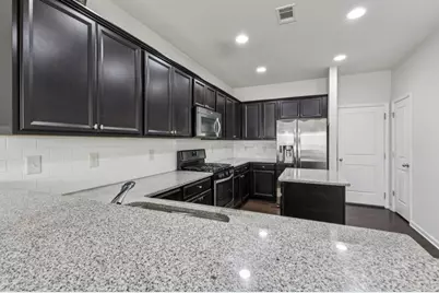 990 Parkside Wood Court, Lawrenceville, GA 30043 - Photo 16