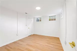 1750 Madrona St NW, Atlanta, GA 30318 - Photo 18