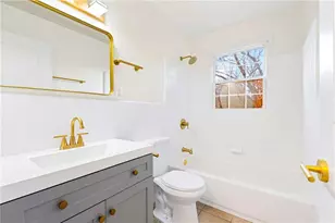 1750 Madrona St NW, Atlanta, GA 30318 - Photo 12