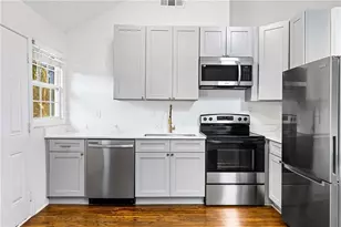 1750 Madrona St NW, Atlanta, GA 30318 - Photo 6