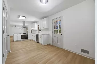 3577 Hampton Court, Peachtree Corners, GA 30092 - Photo 14