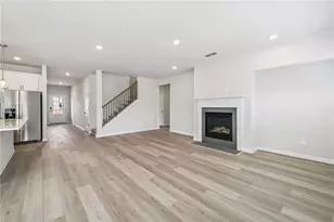 6949 Winchester Pl, Fairburn, GA 30213 - Photo 10