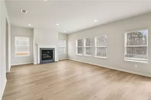 6941 Winchester Pl, Fairburn, GA 30213 - Photo 8