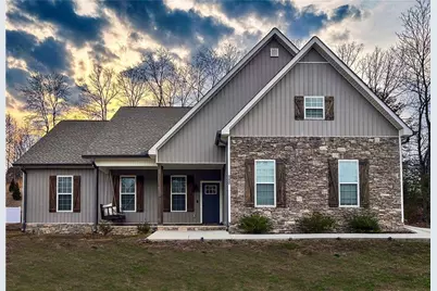 117 Savannah Street SE, Calhoun, GA 30701 - Photo 6