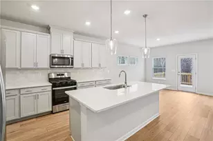 6939 Winchester Pl, Fairburn, GA 30213 - Photo 12