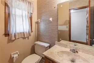 4582 Ridgeland Dr SW, Lilburn, GA 30047 - Photo 14