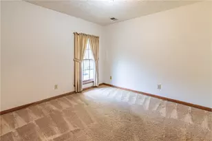 4582 Ridgeland Dr SW, Lilburn, GA 30047 - Photo 18