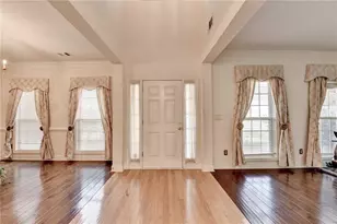 800 Roget Ct, Lawrenceville, GA 30045 - Photo 4