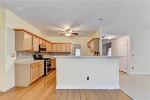 800 Roget Ct, Lawrenceville, GA 30045 - Photo 12