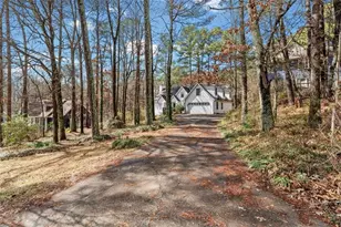 783 Pine Ridge Dr, Stone Mountain, GA 30087 - Photo 8