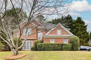 3162 Vickery Dr NE, Marietta, GA 30066 - Photo 2