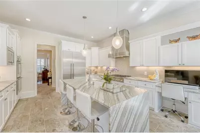 185 Trimble Crest Drive, Atlanta, GA 30342 - Photo 16