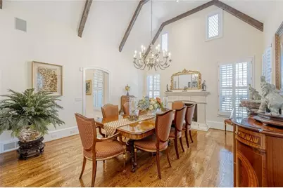 185 Trimble Crest Drive, Atlanta, GA 30342 - Photo 12