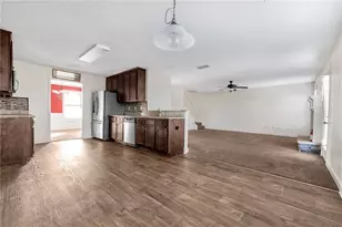 1615 Newport Dr, Bethlehem, GA 30620 - Photo 8