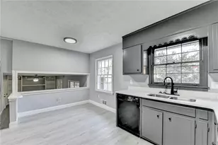 491 Allana Ct, Stone Mountain, GA 30087 - Photo 18