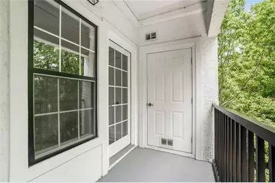3275 Lenox Road NE #302, Atlanta, GA 30324 - Photo 32