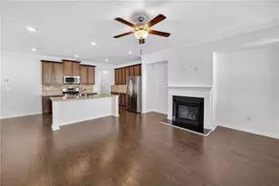 4200 Sunny Oak Ln, Norcross, GA 30071 - Photo 8