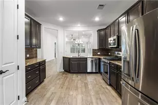 321 Cottonwood Cir, Peachtree City, GA 30269 - Photo 4