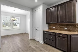 321 Cottonwood Cir, Peachtree City, GA 30269 - Photo 10