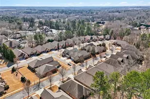 4526 Magnolia Club Cir, Sugar Hill, GA 30518 - Photo 38