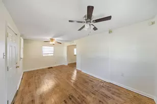 1776 Spring Ave, East Point, GA 30344 - Photo 6