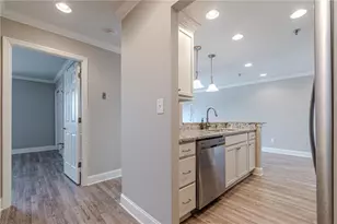 300 Johnson Ferry Rd, Atlanta, GA 30328 - Photo 10