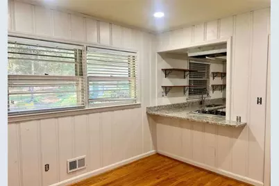 2560 Wood Valley Drive, East Point, GA 30344 - Photo 6