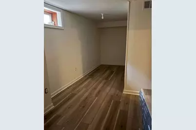 2560 Wood Valley Drive, East Point, GA 30344 - Photo 12