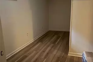 2560 Wood Valley Dr, East Point, GA 30344 - Photo 12