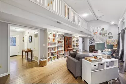 4185 Meadow Court, Marietta, GA 30066 - Photo 4