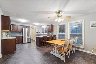 4185 Meadow Ct, Marietta, GA 30066 - Photo 18