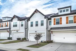 124 Auburn Woods Dr, Auburn, GA 30011 - Photo 2