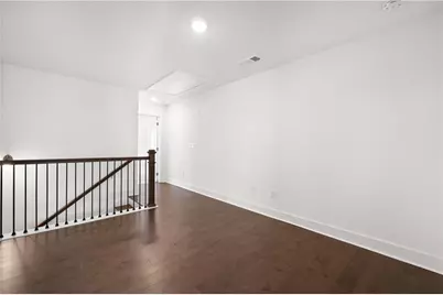 124 Auburn Woods Drive, Auburn, GA 30011 - Photo 16