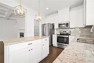 124 Auburn Woods Dr, Auburn, GA 30011 - Photo 10