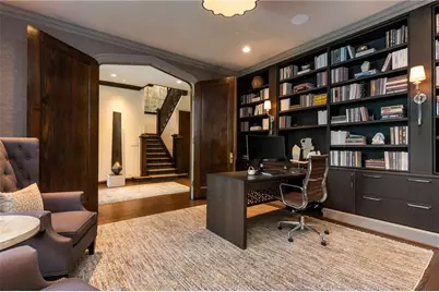 210 Peachtree Circle NE, Atlanta, GA 30309 - Photo 10