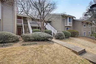 2911 Ironwood Rd, Marietta, GA 30067 - Photo 2