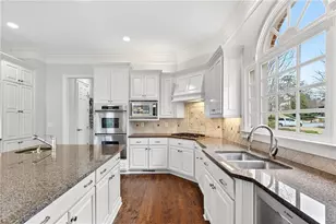 575 Trimble Lake Ct, Atlanta, GA 30342 - Photo 18