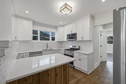 1460 Hartford Avenue SW, Atlanta, GA 30310 - Photo 12