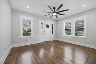 1460 Hartford Ave SW, Atlanta, GA 30310 - Photo 8