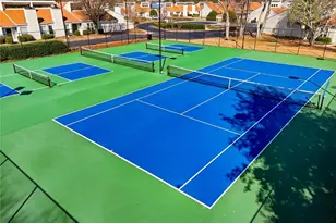 813 Serramonte Dr NE, Marietta, GA 30068 - Photo 14