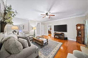 5074 Peach Mountain Cir, Gainesville, GA 30507 - Photo 6