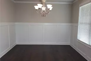 6056 Fair Winds Cv, Flowery Branch, GA 30542 - Photo 2