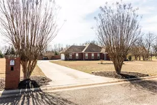 28 Papershell Dr, Fort Valley, GA 31030 - Photo 4