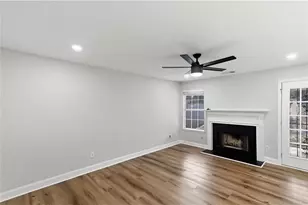 8603 Regent St, Riverdale, GA 30274 - Photo 4