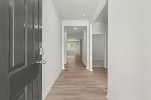 8197 Elkhorn Dr, Fairburn, GA 30213 - Photo 2