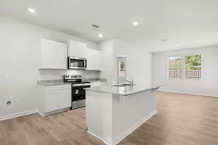 8197 Elkhorn Dr, Fairburn, GA 30213 - Photo 6