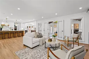 6300 Mountain Brook Ln, Atlanta, GA 30328 - Photo 16